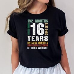 16 Year Old 16th Birthday Gift Boys Girls Official nager T-Shirt