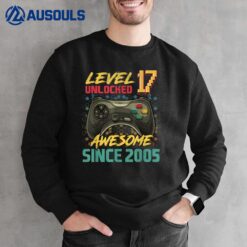 17 Yrs Old Gift Level 17 Unlocked Video Gamer 17 Birthday Sweatshirt