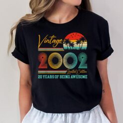 20 Year Old Gift Boys Girls Vintage 2002 20th Birthday Retro T-Shirt