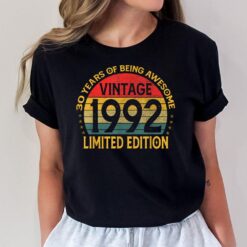 30 Year Old Gifts Vintage 1992 Limited Edition 30th Birthday T-Shirt