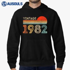40 Year Old Gift Vintage 1982 Made In 1982 40th Birthday Hoodie