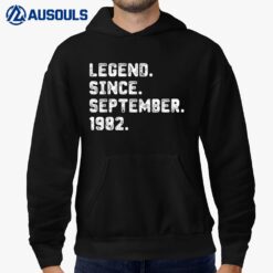 40 Years Old Gift Legend Since September 1982 40th Birthday Hoodie