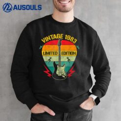 40 Years Old Vintage 1983 Limited Edition 40th Birthday Gift Sweatshirt