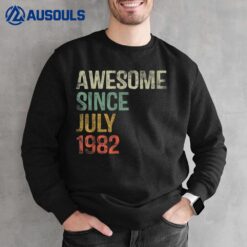 40th Birthday Gifts Awesome Since July 1982 40 Year Old Sweatshirt