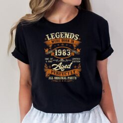 40th Birthday Vintage Born In 1983 40 Years Old Gifts Men T-Shirt