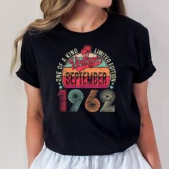 61th Birthday 61 Years Old Vintage September 1962 T-Shirt