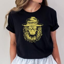 Bigfoot Squatchy Sasquatch Hat Smokey Retro Vintage Bear T-Shirt