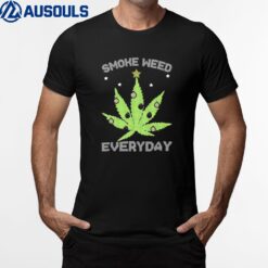 Cannabis Christmas Tree Smoke Weed Everyday T-Shirt