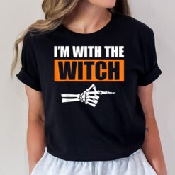 Halloween Men I'm With The Witch Funny Halloween T-Shirt