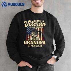 Mens Being A Veteran Is An Honour - Patriotic US Veteran Grandpa Sweatshirt