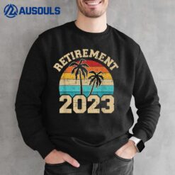 Retirement 2023 vintage beach for coworker retirement Sweatshirt