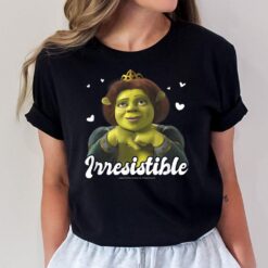 Shrek Valentine's Day Fiona Irresistible Floating Hearts T-Shirt