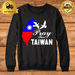 Pray For Taiwan Support Taiwanese Flag Heart Sweatshirt