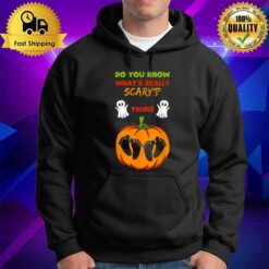 Pumpkin Do You Know What'S Really Scary Twins Halloween Hoodie