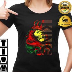 This King Lion Cool Is A King In The Forest Lion Lover T T-Shirt