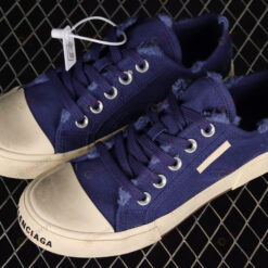 Balenciaga Paris Low Top Shoes Sneakers In Navy