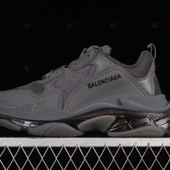 Balenciaga Triple S Clear Sole Shoes Sneakers - Dark grey