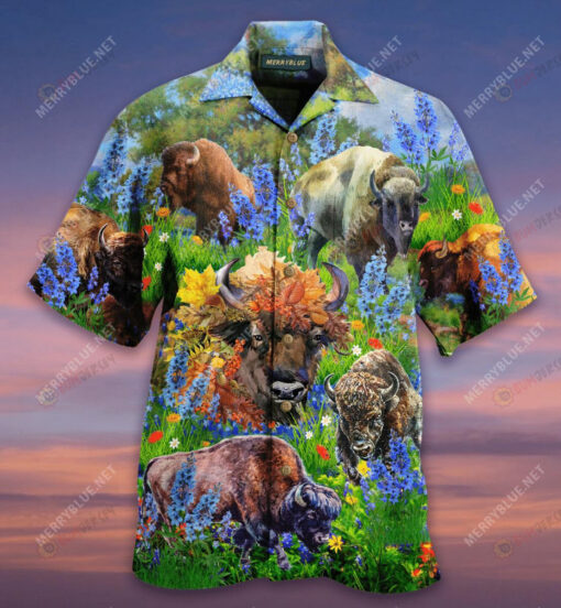 Bison In Spring Field Hawaiian Shirt Short Sleeve