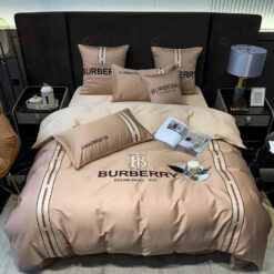 Burberry B Logo Long-Staple Cotton Bedding Set In Beige