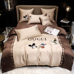 Gucci Disney Long-Staple Cotton Bedding Set In Beige/Brown
