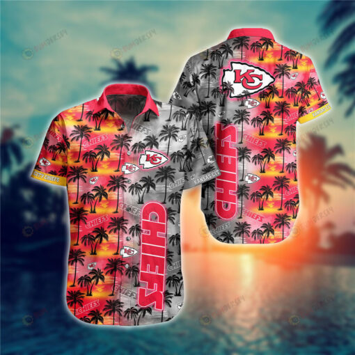 Kansas City Chiefs Coconut Tree Pattern Curved Hawaiian Shirt In Red & Black