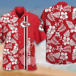 Kansas City Chiefs Floral & Leaf Pattern Curved Hawaiian Shirt In White & Red