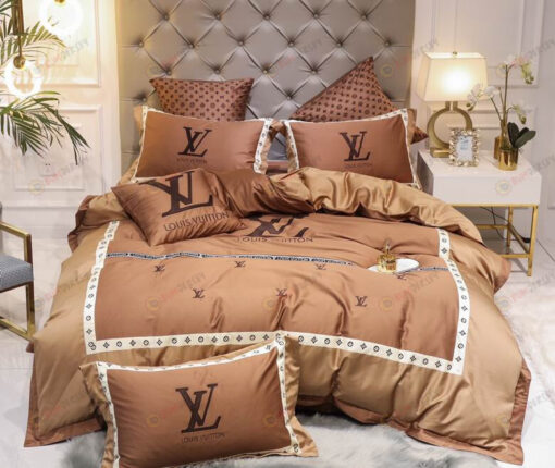 Louis Vuitton Long-Staple Cotton Bedding Set In Brown