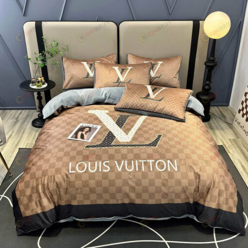 Louis Vuitton Thick Crystal Velvet Cotton Bedding Set In Brown