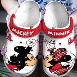 Mickey & Minnie W Heart Pattern Crocs Classic Clogs Shoes In White & Red - AOP Clog