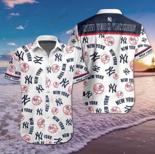 New York Yankees Printed Logo Pattern Curved Hawaiian Shirt In White & Black