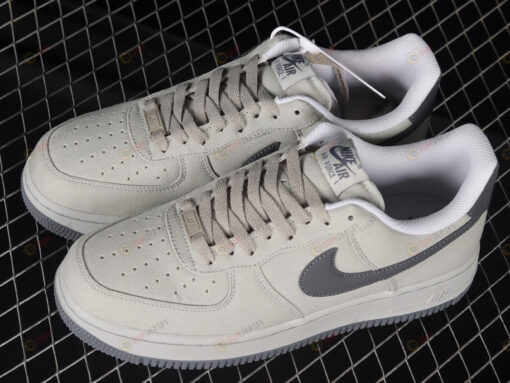 Nike Air Force 1'07 Low Shoes Sneakers - Gray