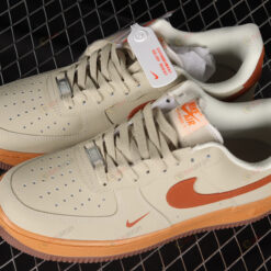 Nike Air Force 1'07 Low Shoes Sneakers - Orange/ Beige