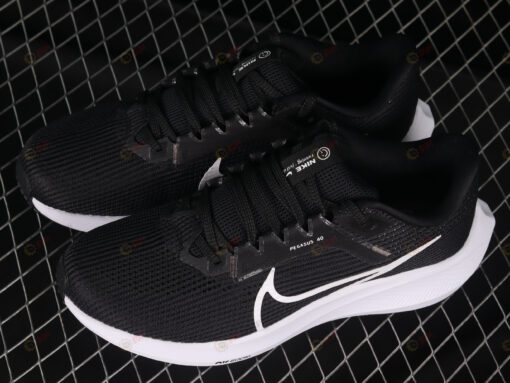 Nike Air Zoom Pegasus 40 Black/White Shoes Sneakers