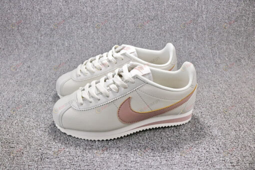 Nike Classic Cortez Leather 'Light Bone' Women Shoes Sneakers