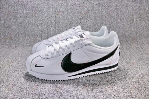 Nike Classic Cortez Premium 'Swoosh' Black/ White Shoes Sneakers