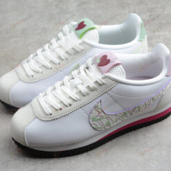 Nike Classic Cortez SE 'Valentine' Women Shoes Sneakers