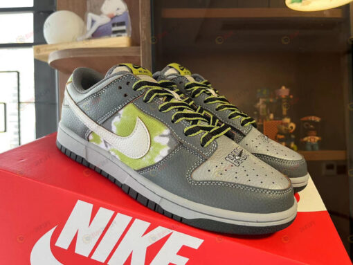 Nike HUF x Dunk Low SB 'Wait