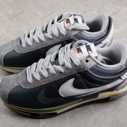 Nike Zoom Cortez SP sacai Grey Shoes Sneakers