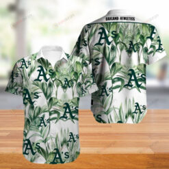 Oakland Athletics Leaf Pattern Curved Hawaiian Shirt In White & Green