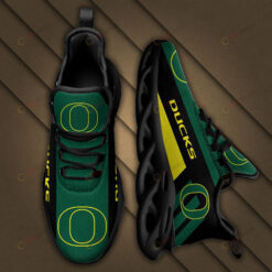 Oregon Ducks Logo Black Stripe Pattern 3D Max Soul Sneaker Shoes In Green