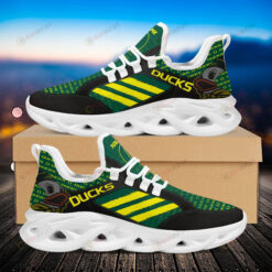 Oregon Ducks Logo Custom Name Pattern In Green And Yellow 3D Max Soul Sneaker Shoes