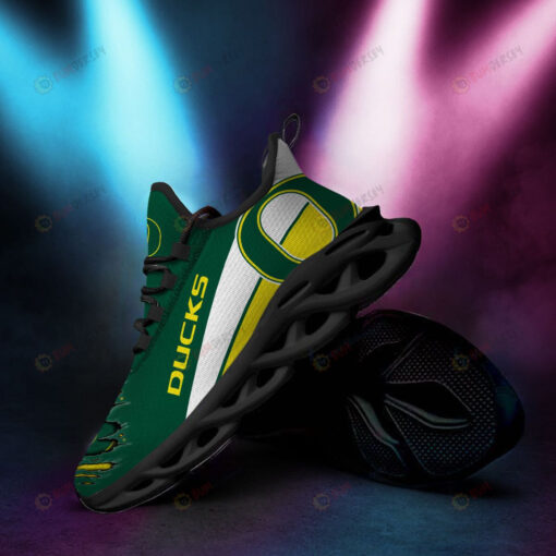 Oregon Ducks Logo Torn Pattern 3D Max Soul Sneaker Shoes In Green