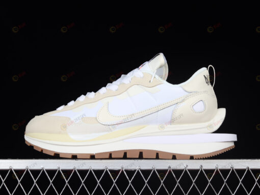 Sacai x Nike Vaporwaffle Sail Gum Shoes Sneakers