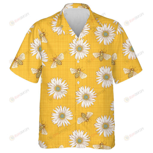Summer Honey Bees And Daisy On Yellow Background Hawaiian Shirt