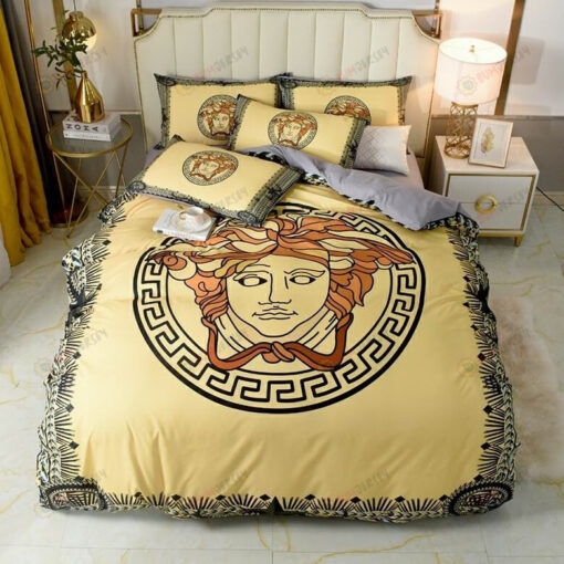 Versace La Medusa Logo Pattern Bedding Set In Light Yellow