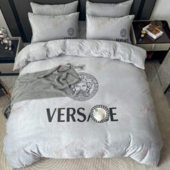 Versace Logo Pattern Trendy Crystal Velvet Bedding Set