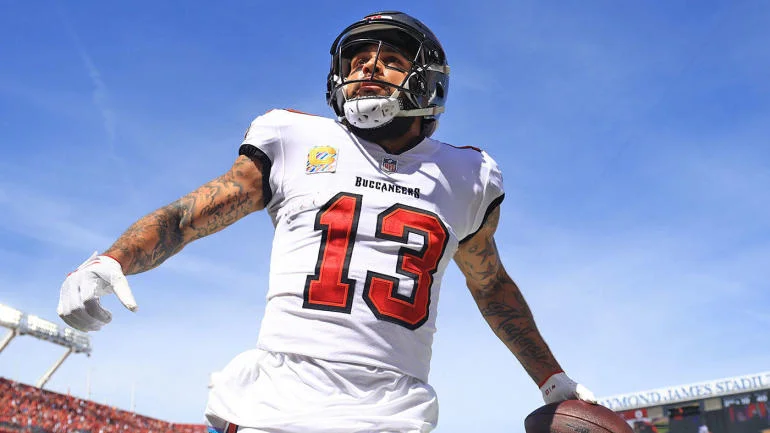 Buccaneers' Mike Evans to Enter Free Agency After Contract Extension Talks Reportedly Fail